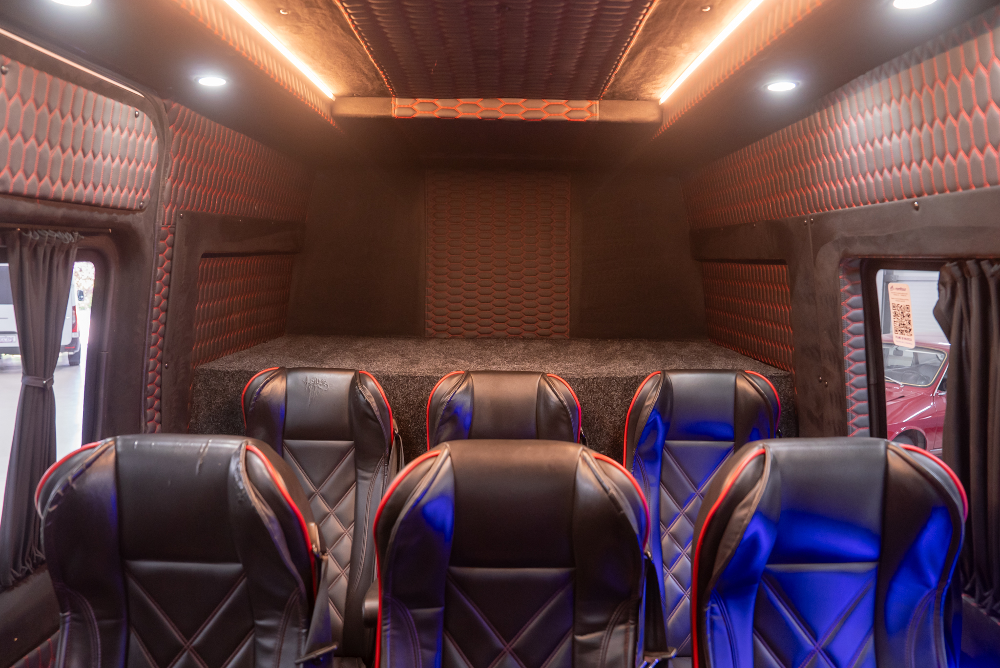 Mercedes-Benz Sprinter 907