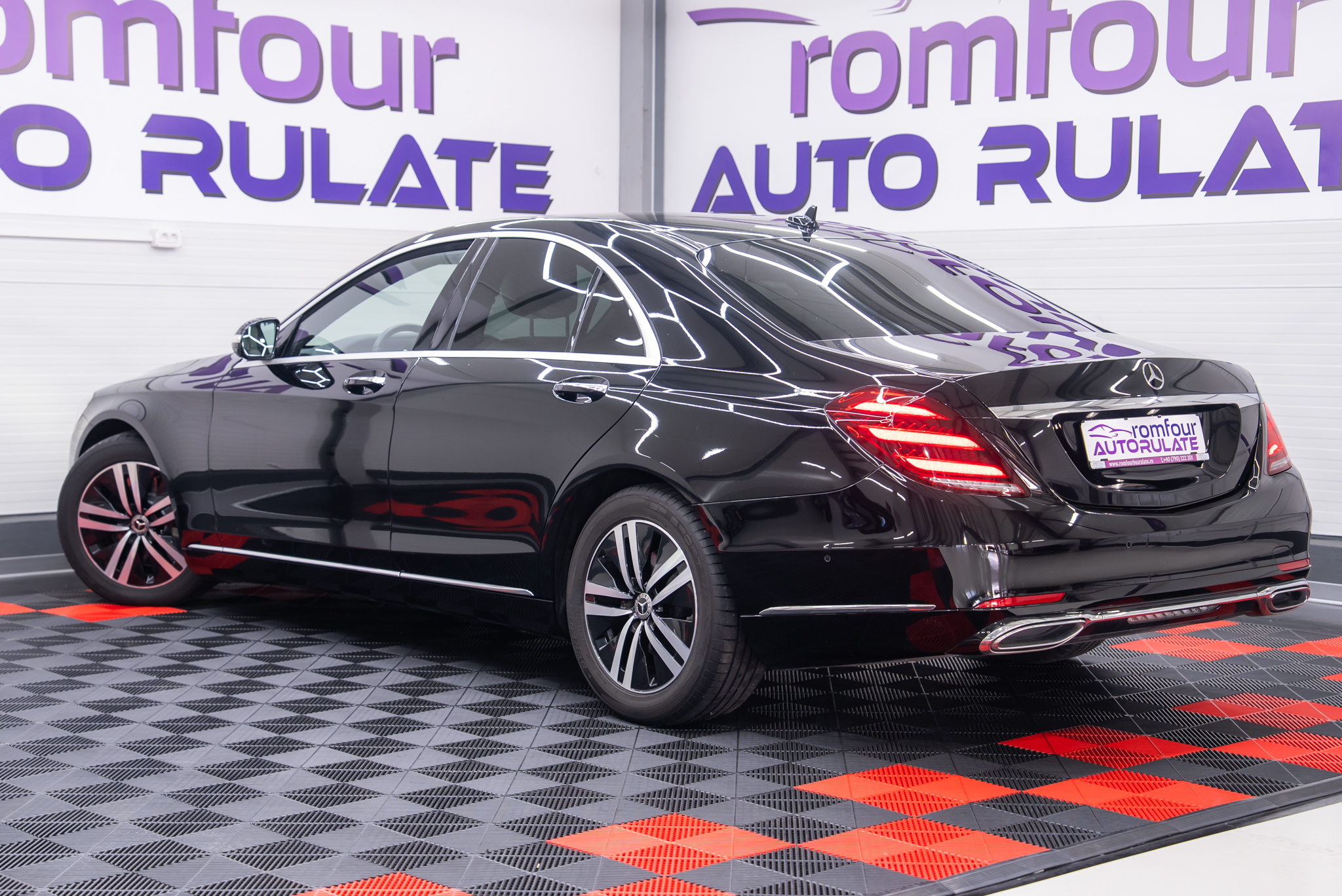 Mercedes-Benz S400