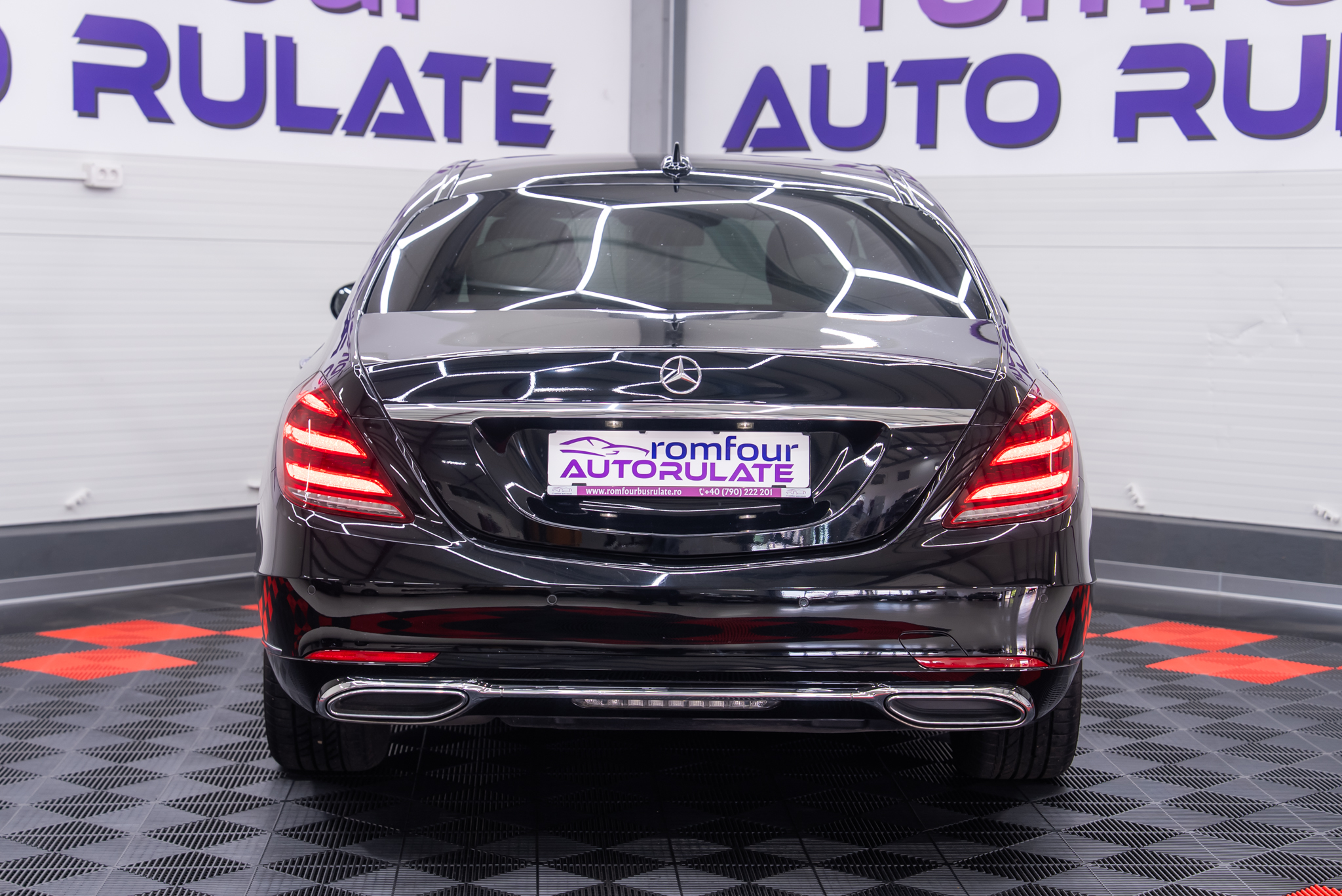 Mercedes-Benz S400