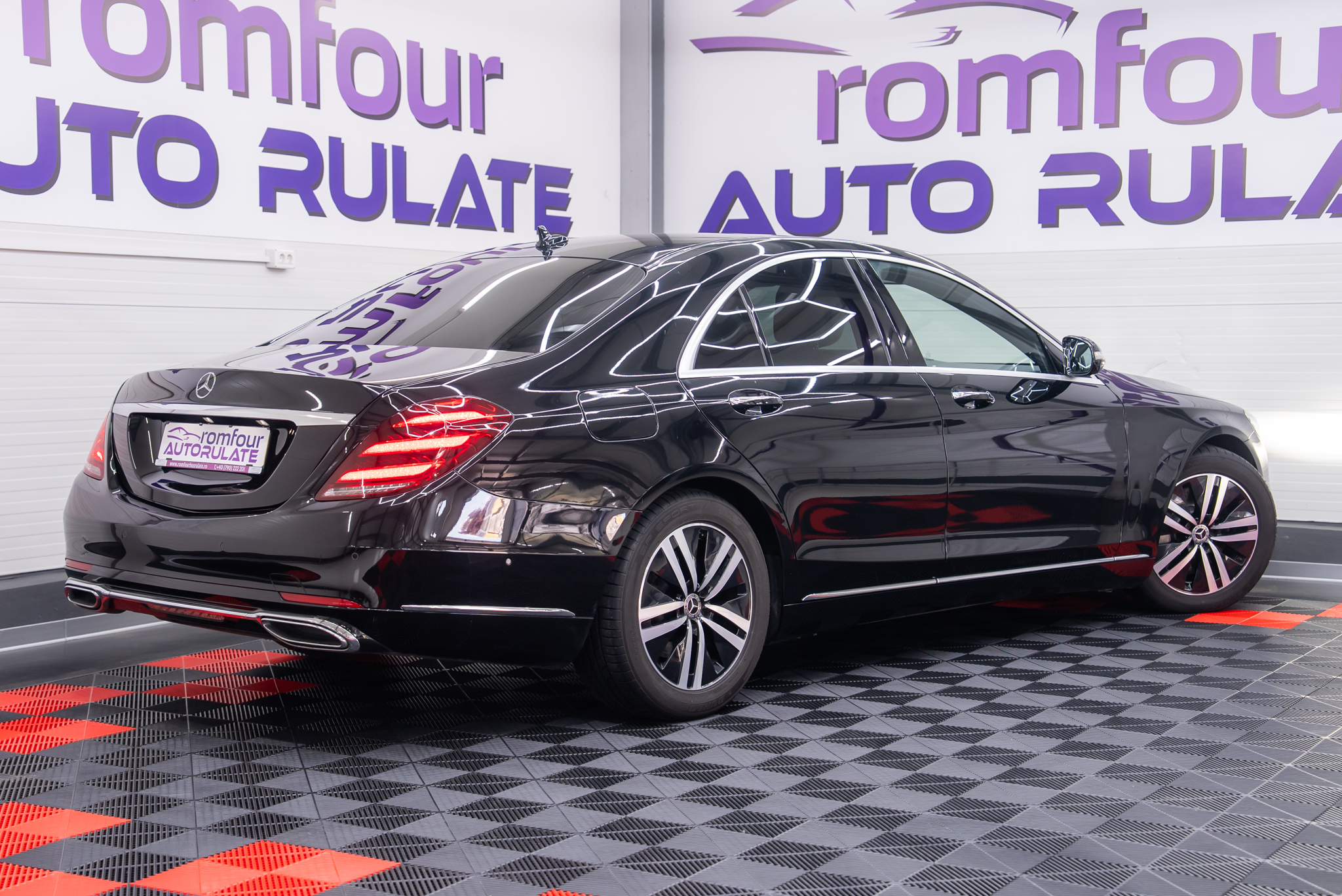 Mercedes-Benz S400