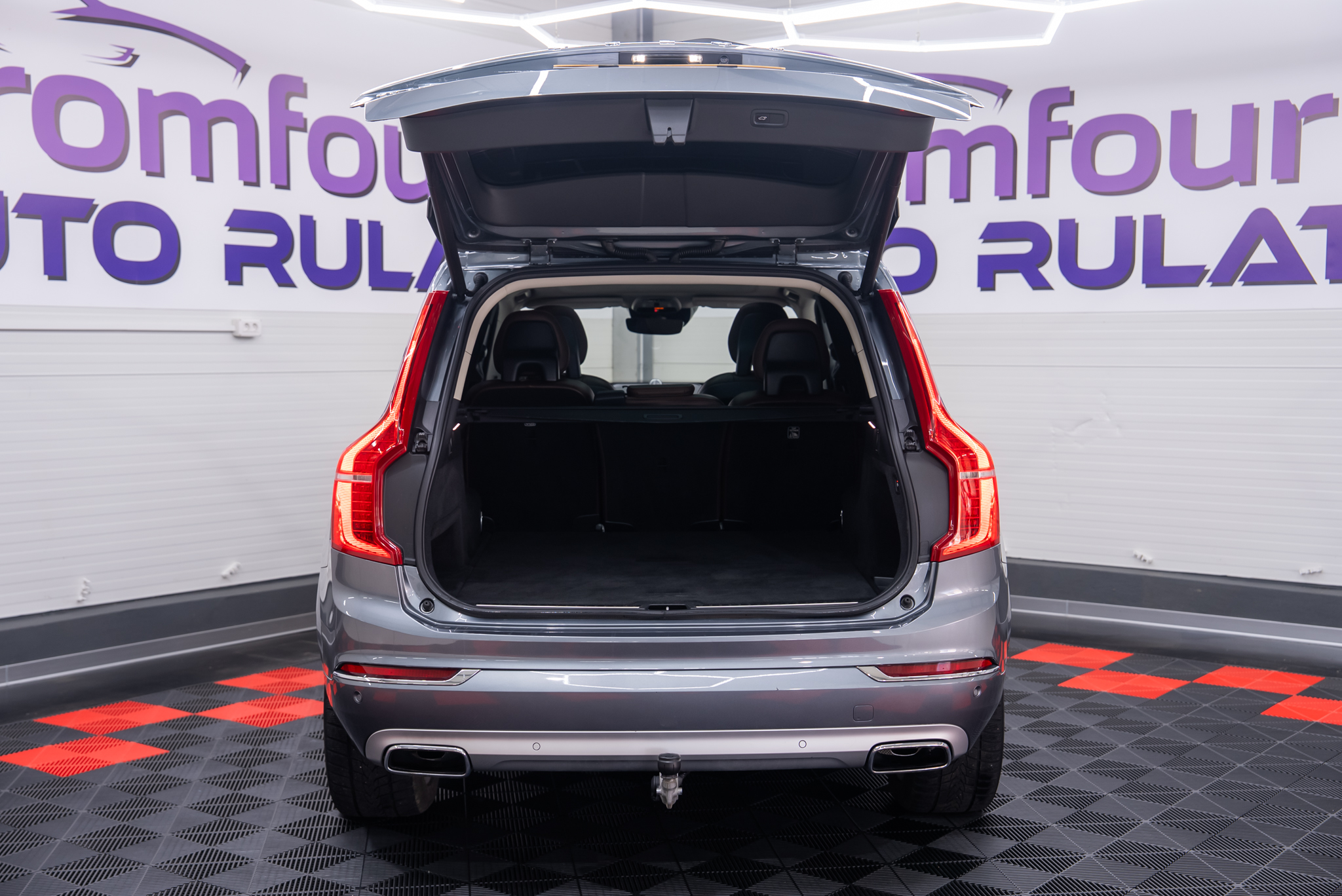 VOLVO XC90 D5 AWD
