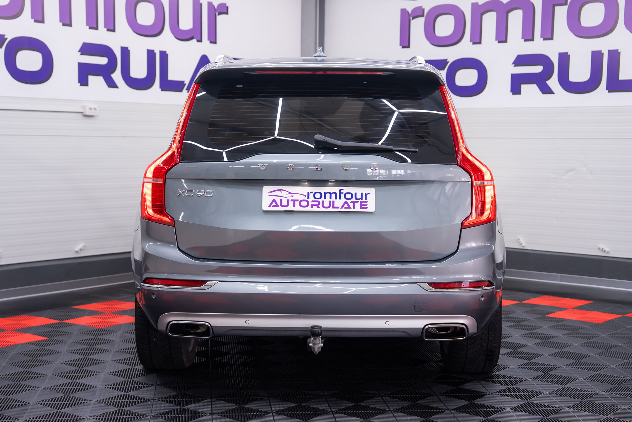VOLVO XC90 D5 AWD