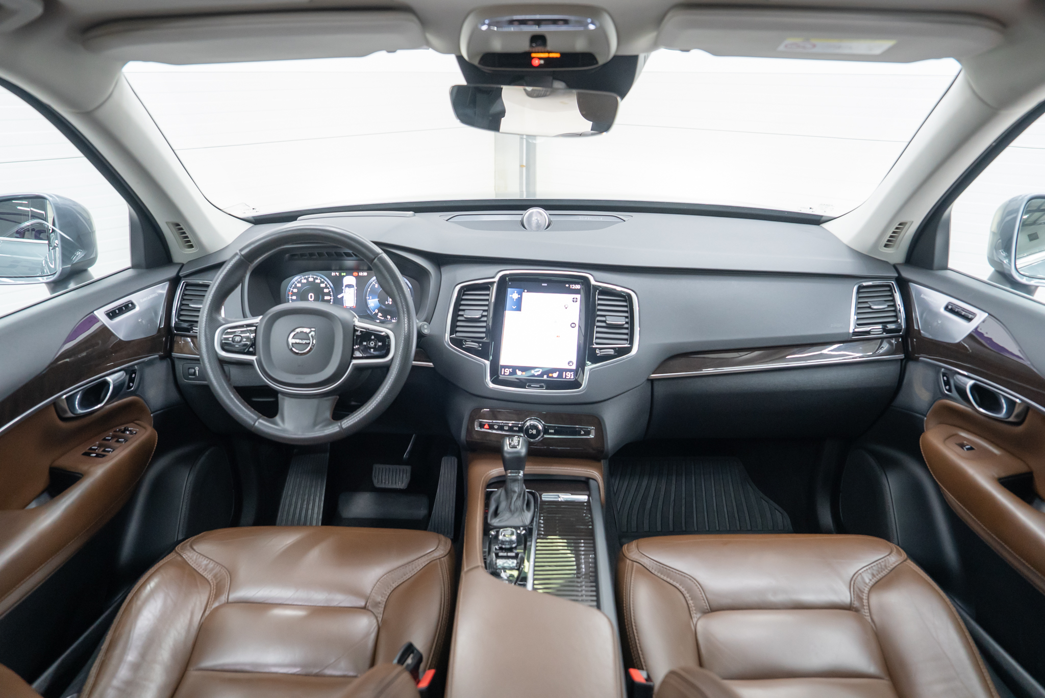 VOLVO XC90 D5 AWD