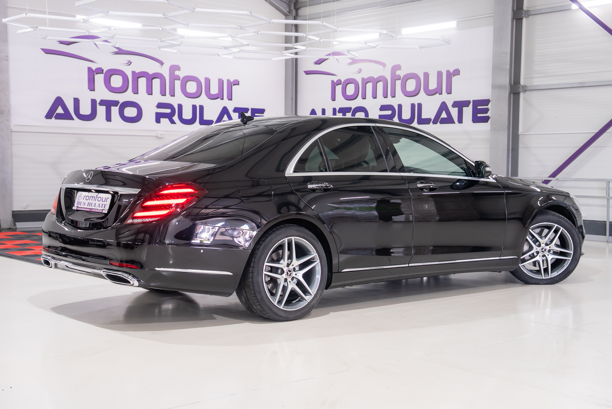 Mercedes-Benz S400