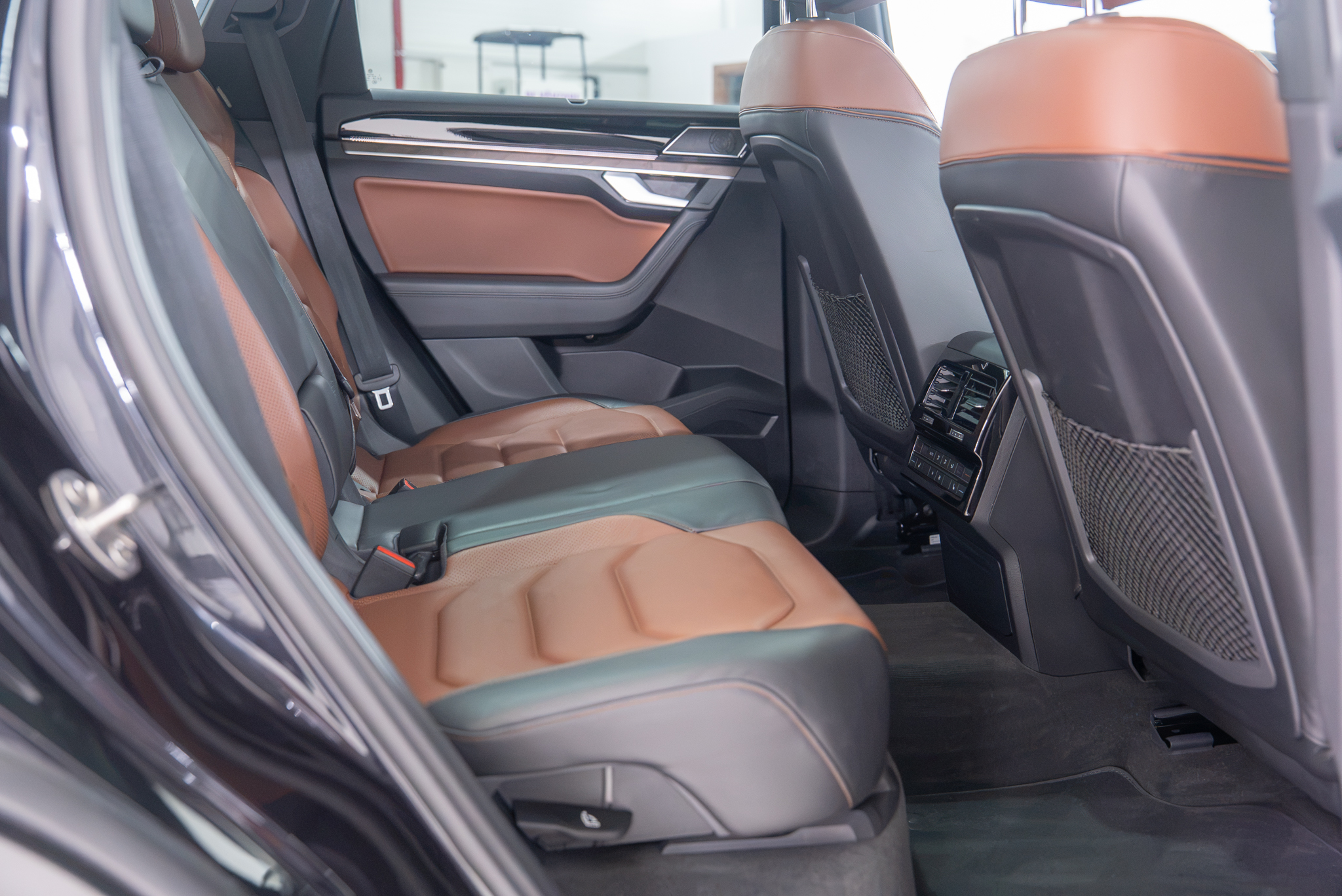Volkswagen Touareg 3.0 diesel 286 cp