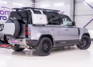 Land Rover Defender P400 Xdynamic
