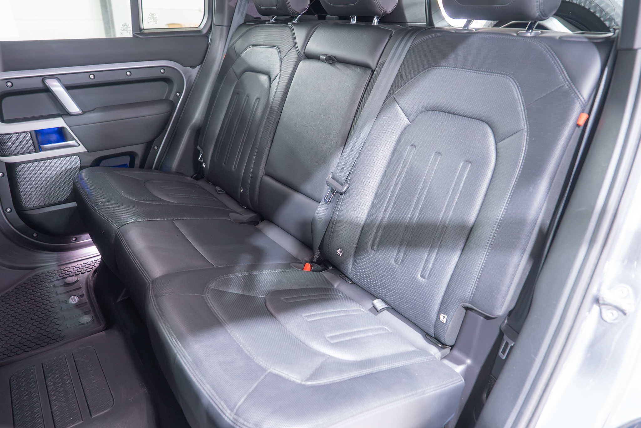Land Rover Defender P400 Xdynamic