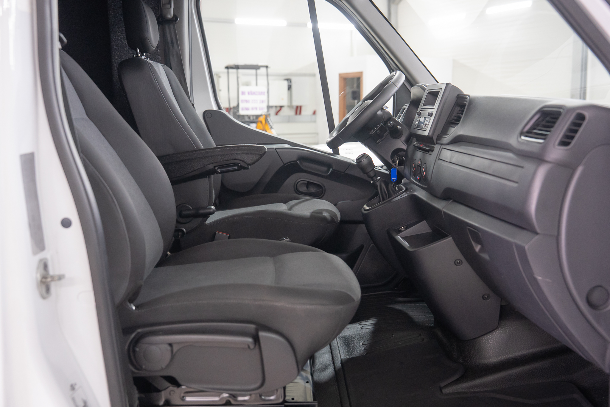 Renault Master prelata 8 europaleti